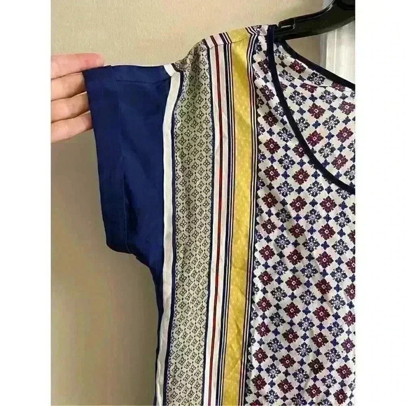 Lucky brand 100% Silk Color Block Shirt Sleeve Blouse, Small - Picture 3 of 6